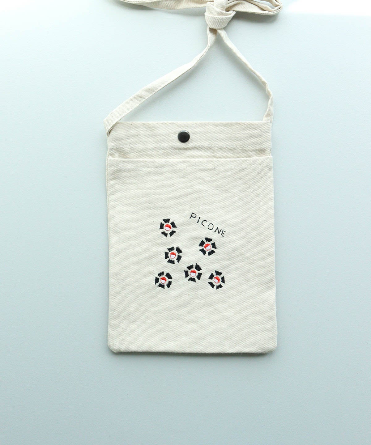 刺繍ミニサコッシュ（フラワー/ブラック）
