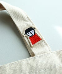 持ち手刺繍部分