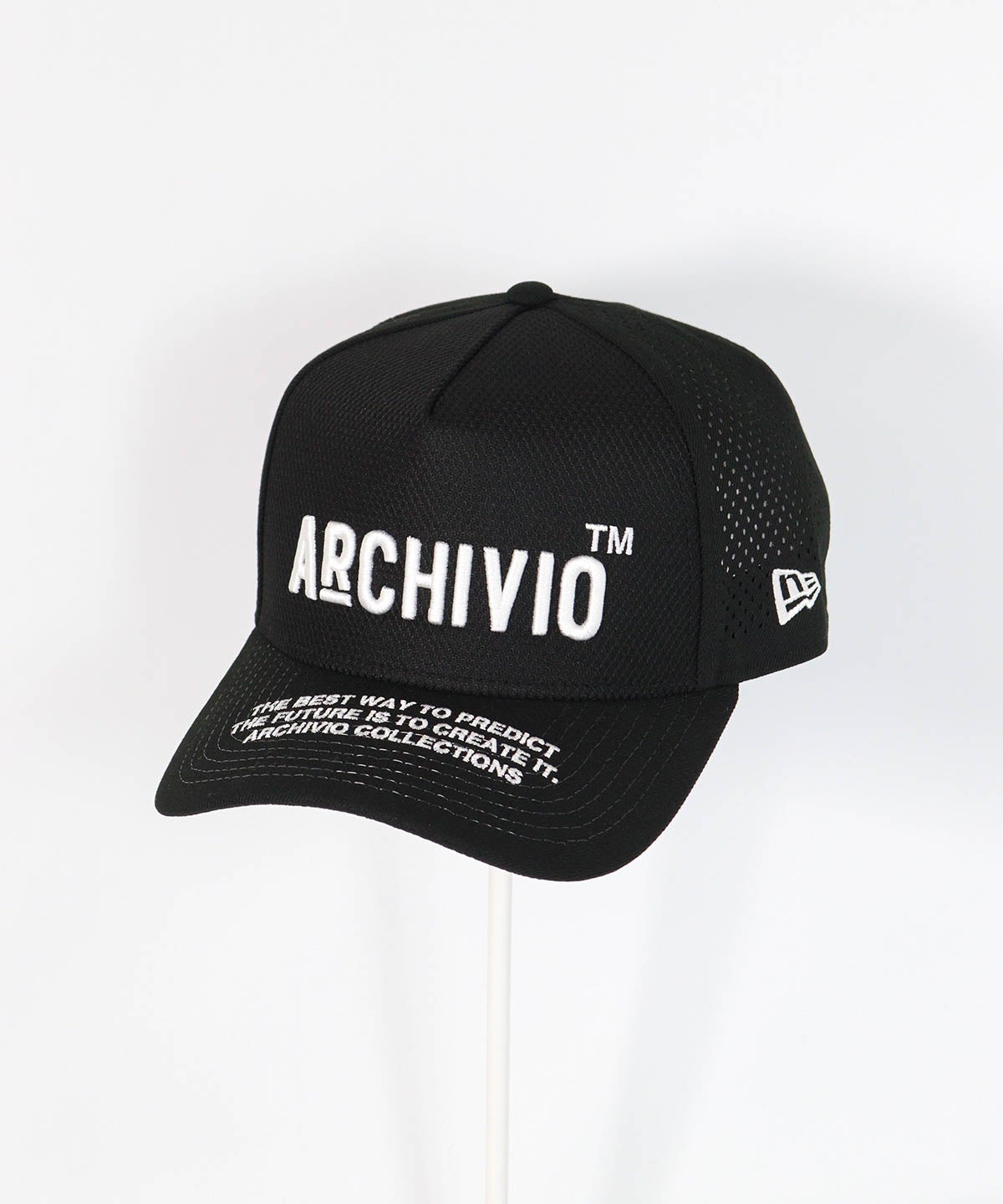 刺繍キャップ (NEW ERA®コラボ)