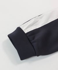 袖口（グレー）