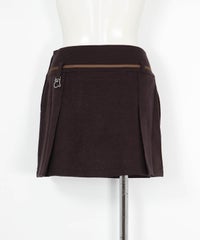 ライン刺繍スムーススカート(ブラウン)後ろ