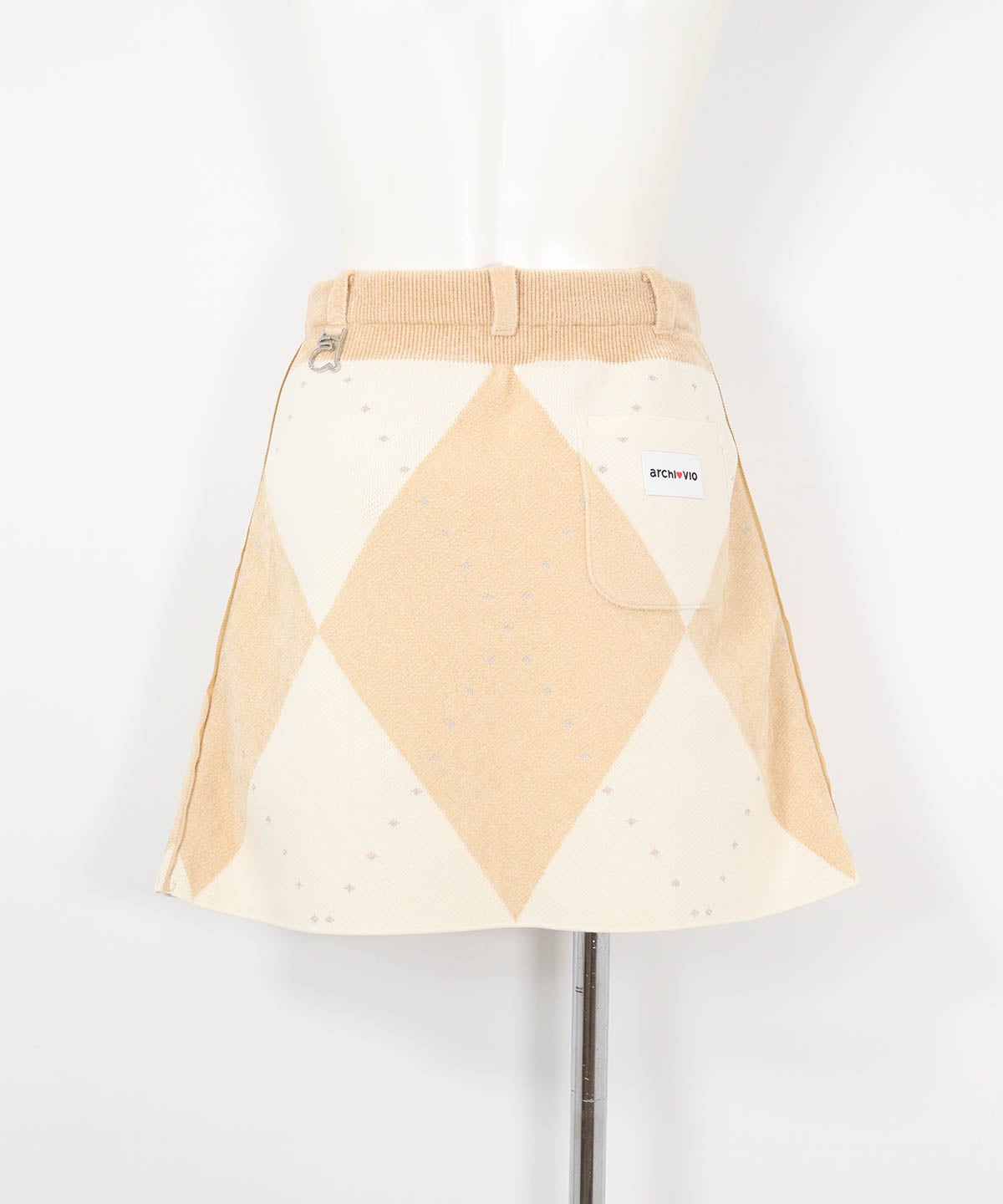 アーガイル柄ニットスカート（ベージュ）バック
