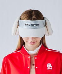 モデル着用画像（ライトグレー）