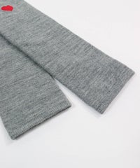裾部分（グレー）