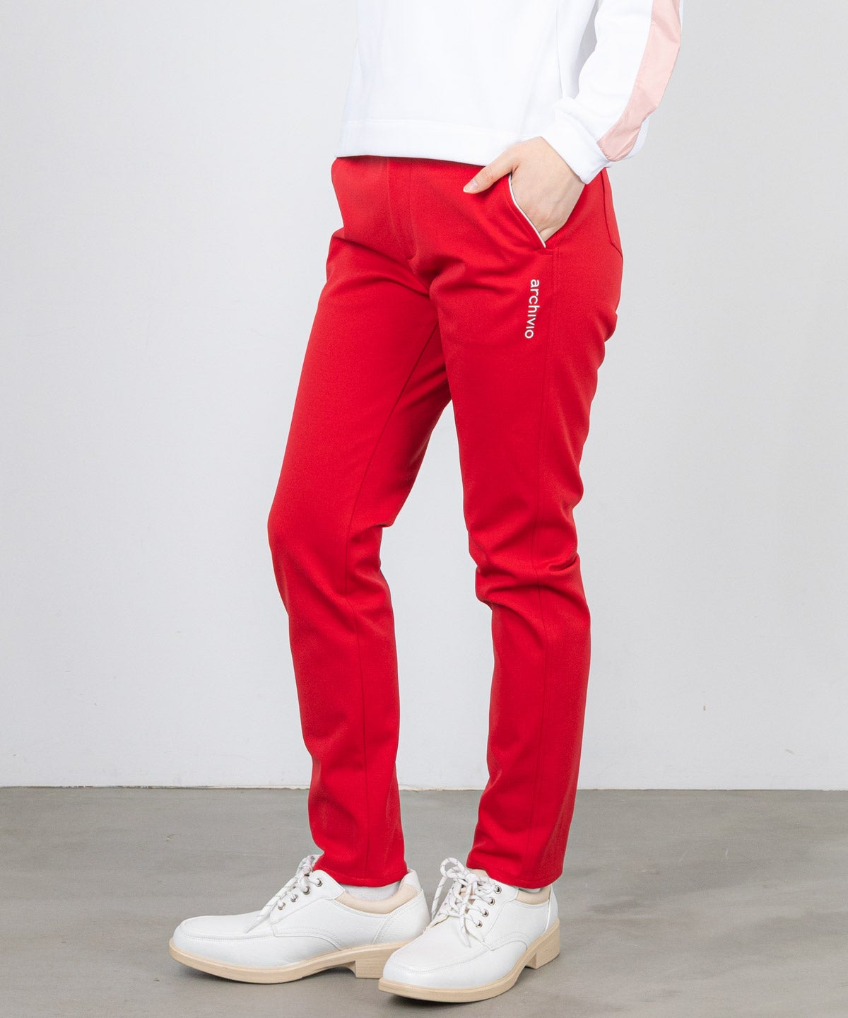 モデル着用画像（レッド）
