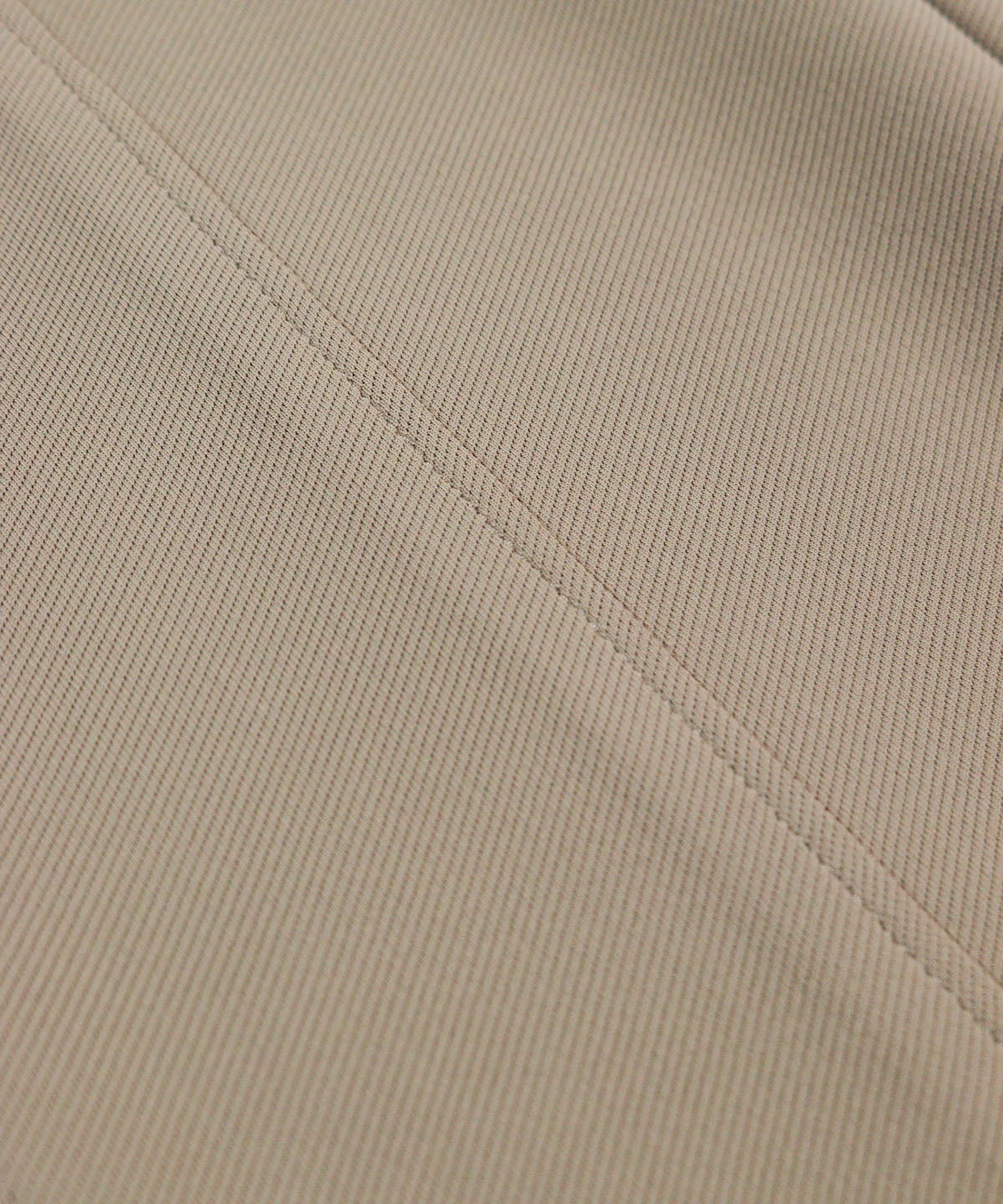 生地感（ベージュ）
