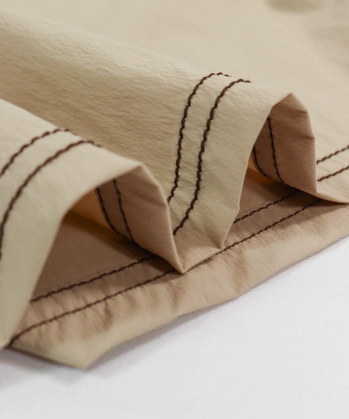 生地感（ベージュ）