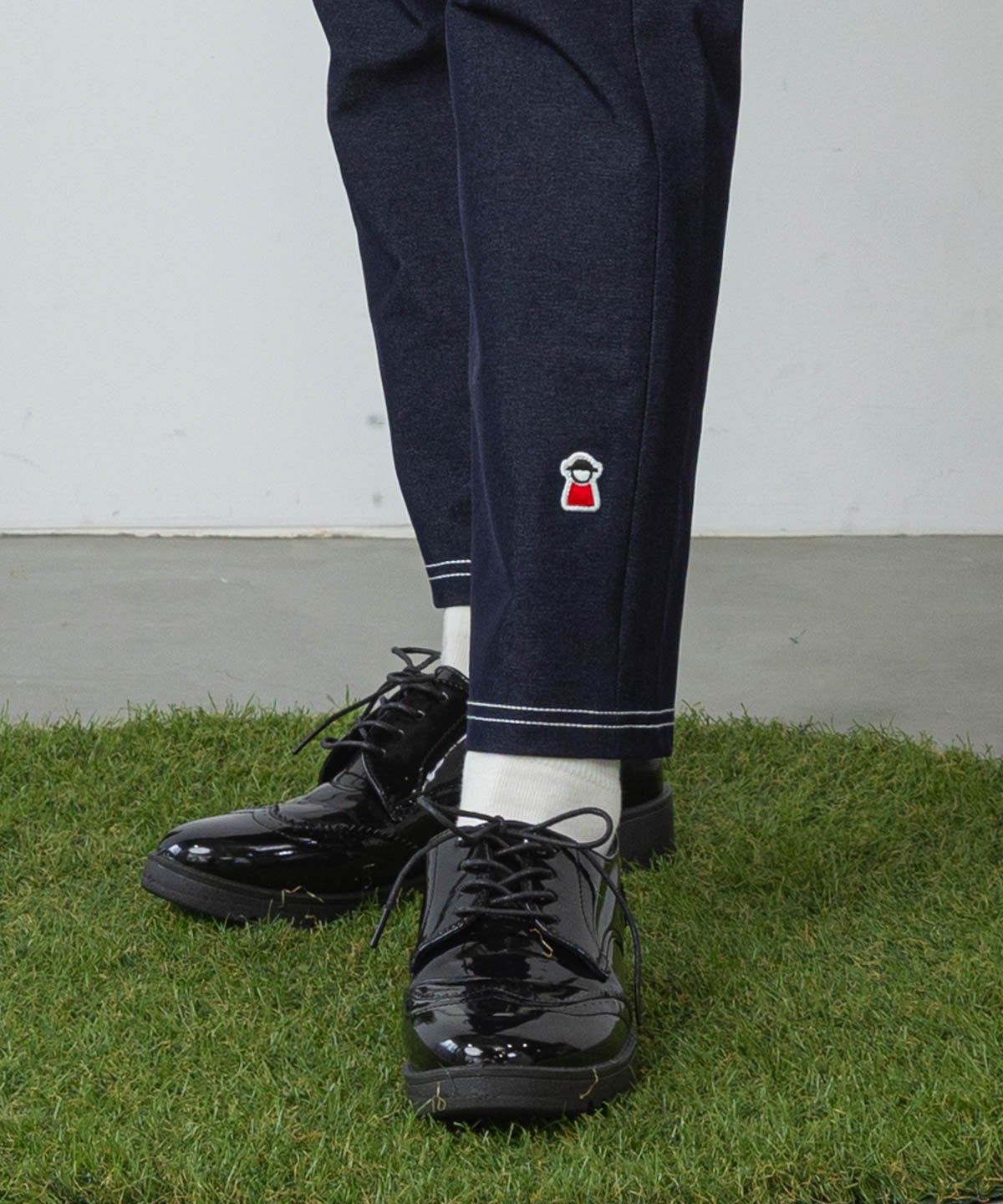 ディセンバーメイストレッチパンツ ネイビーグレー　Ｌサイズ デニムライク撥水ストレッチパンツ|ピッコーネクラブ - ゴルフウェアや
