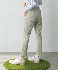 モデル着用画像（ベージュ）