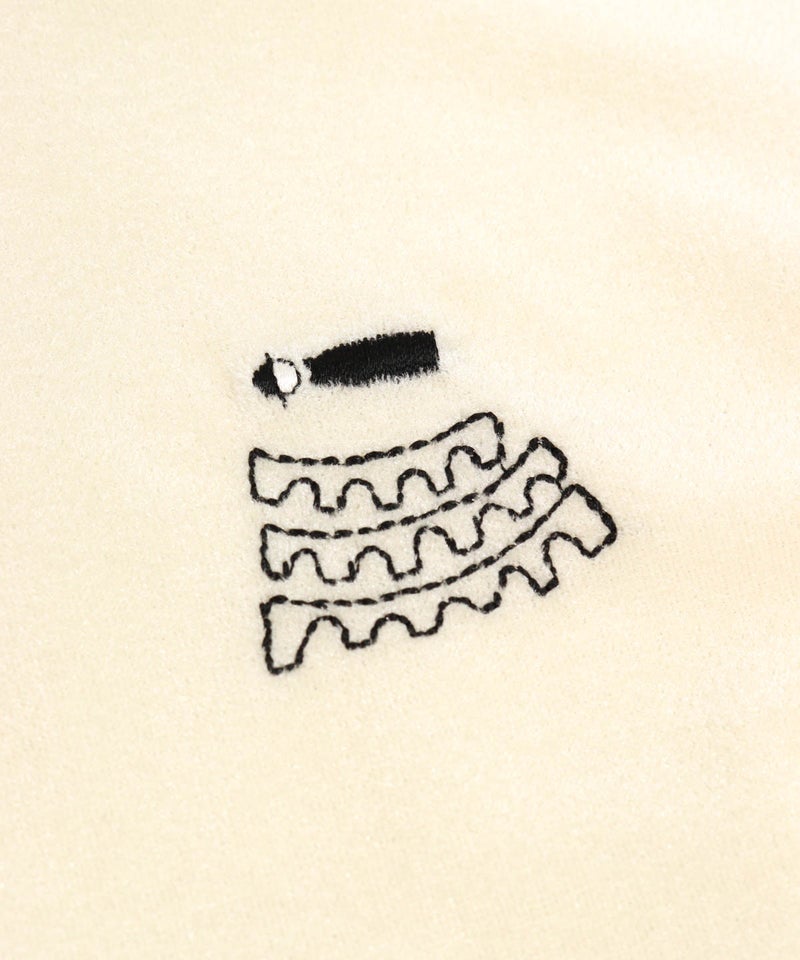 刺繍部分（ベージュ）
