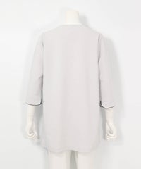 モデル着用画像(ライトグレー)バック