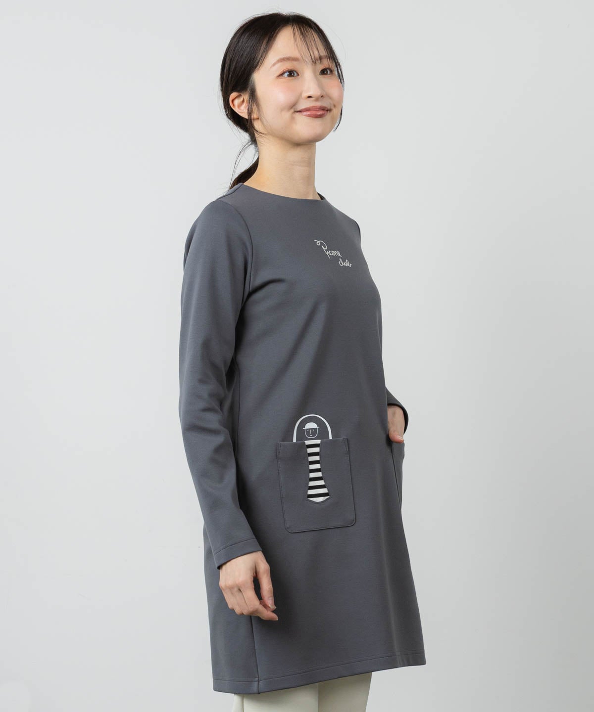 モデル着用画像(グレー)