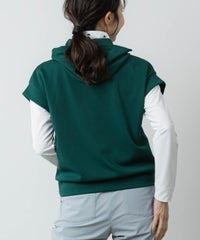 モデル着用画像（グリーン）
