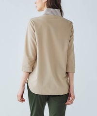モデル着用画像（ベージュ）