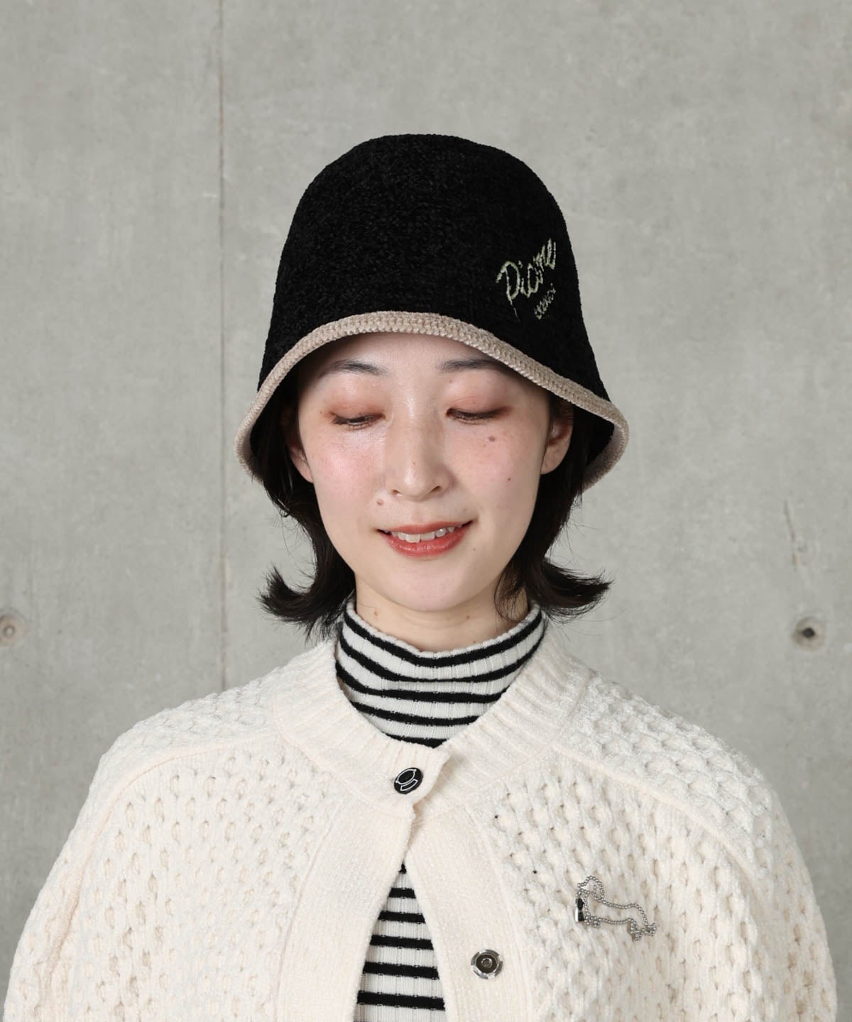 モデル着用画像（ブラック)