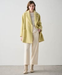 モデル着用画像（ベージュ）