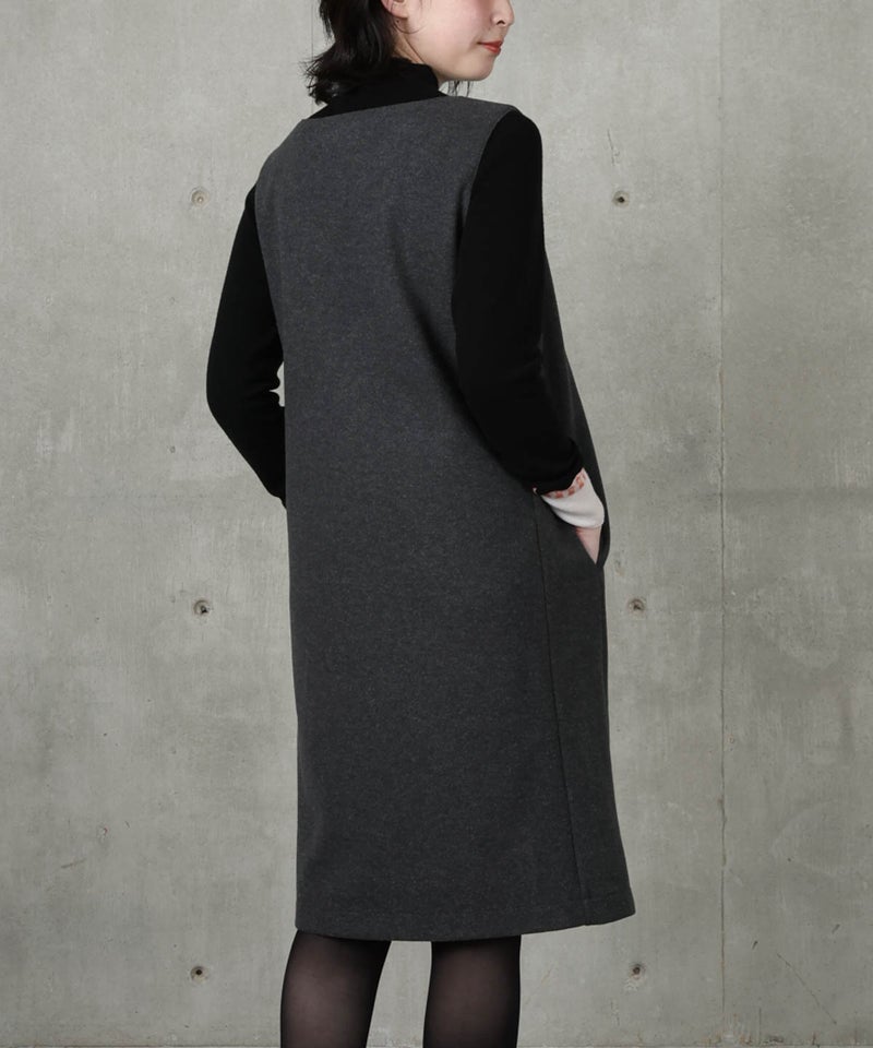 モデル着用画像（グレー）