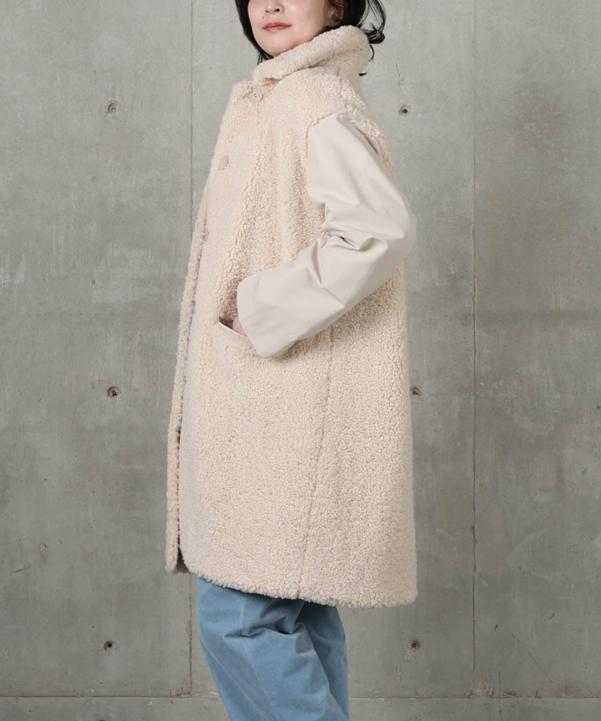 モデル着用画像(ベージュ)