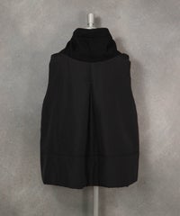 異素材切替中綿ベスト（ブラック）バック
