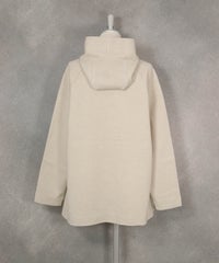 フード付ダンボールジャケット(ベージュ)後ろ