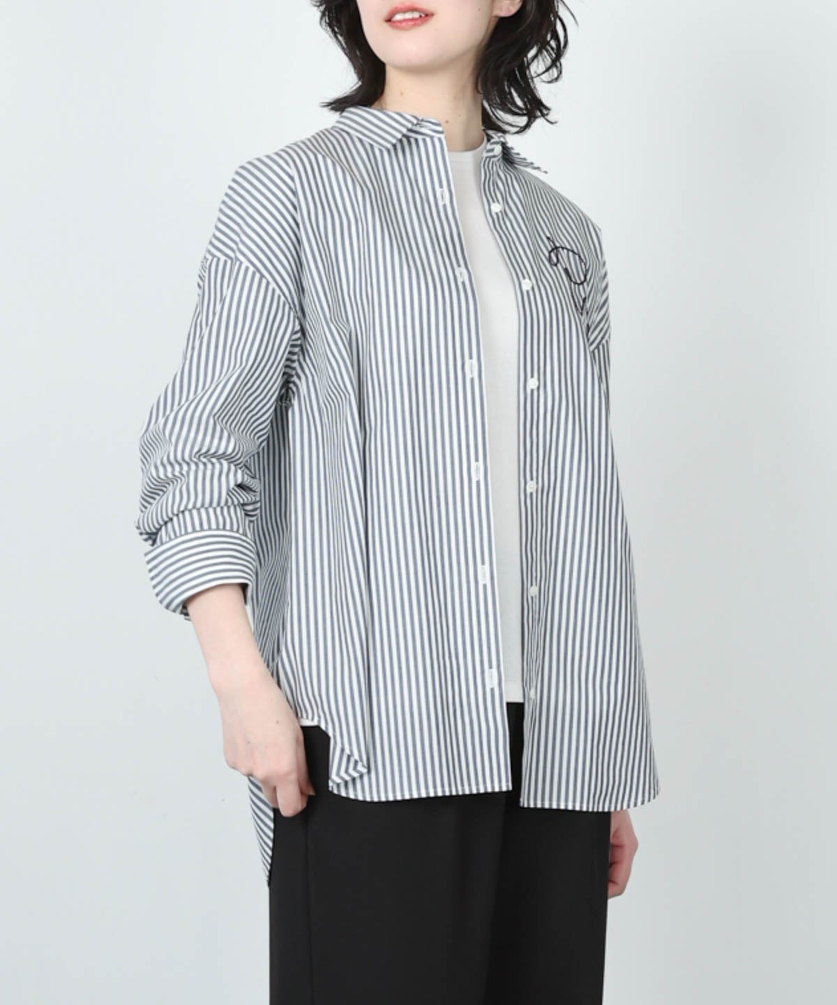モデル着用画像(ネイビー)
