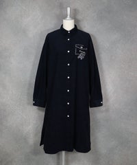 コーデュロイロング丈シャツ（ネイビー）前