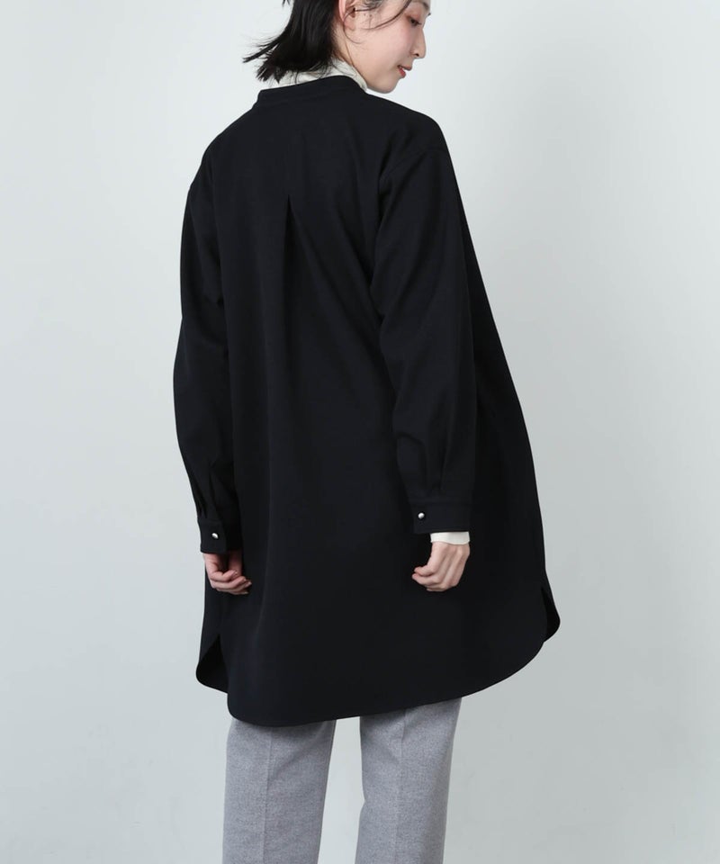 モデル着用画像(ネイビー)