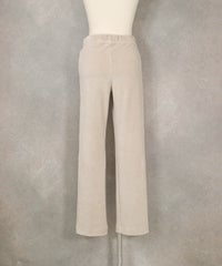 コーデュロイストレートパンツ（ベージュ）後ろ