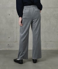 モデル着用画像（グレー）