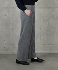 モデル着用画像（グレー）