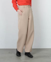モデル着用画像(キャメル)