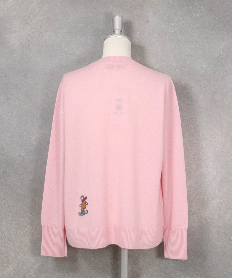 カシミヤ100%ダブルネックロゴニット（ピンク）バック