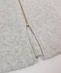 裾部分（ライトグレー）