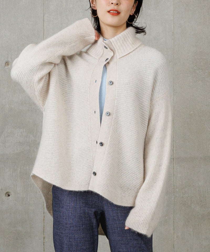 モデル着用画像(ベージュ)