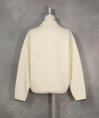 レター刺繍ジップニットブルゾン（ホワイト）後ろ
