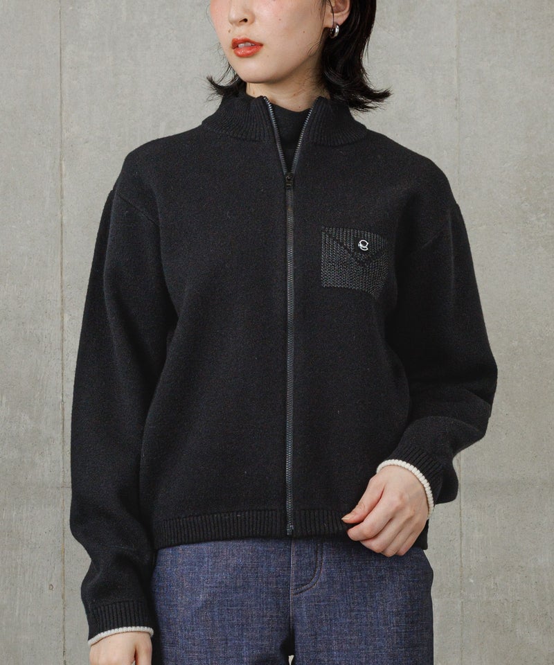 モデル着用画像(ブラック)