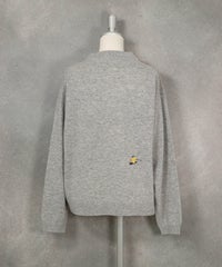 スキーピコ刺繍ニット（ライトグレー）後ろ