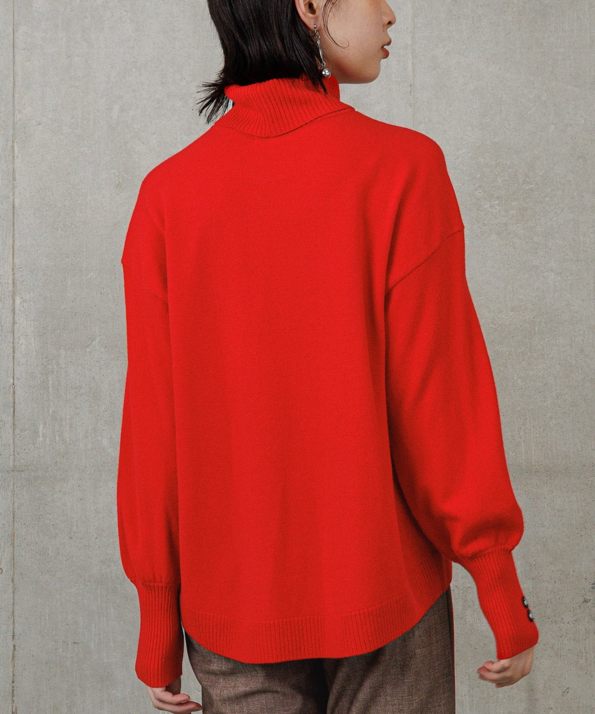 モデル着用画像(レッド)