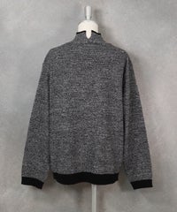 メランジ調配色スリットニット（ブラック）後ろ