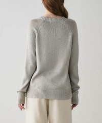 モデル着用画像（ベージュ）
