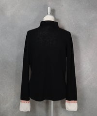 ウール100％配色カフスニット(ブラック)後ろ