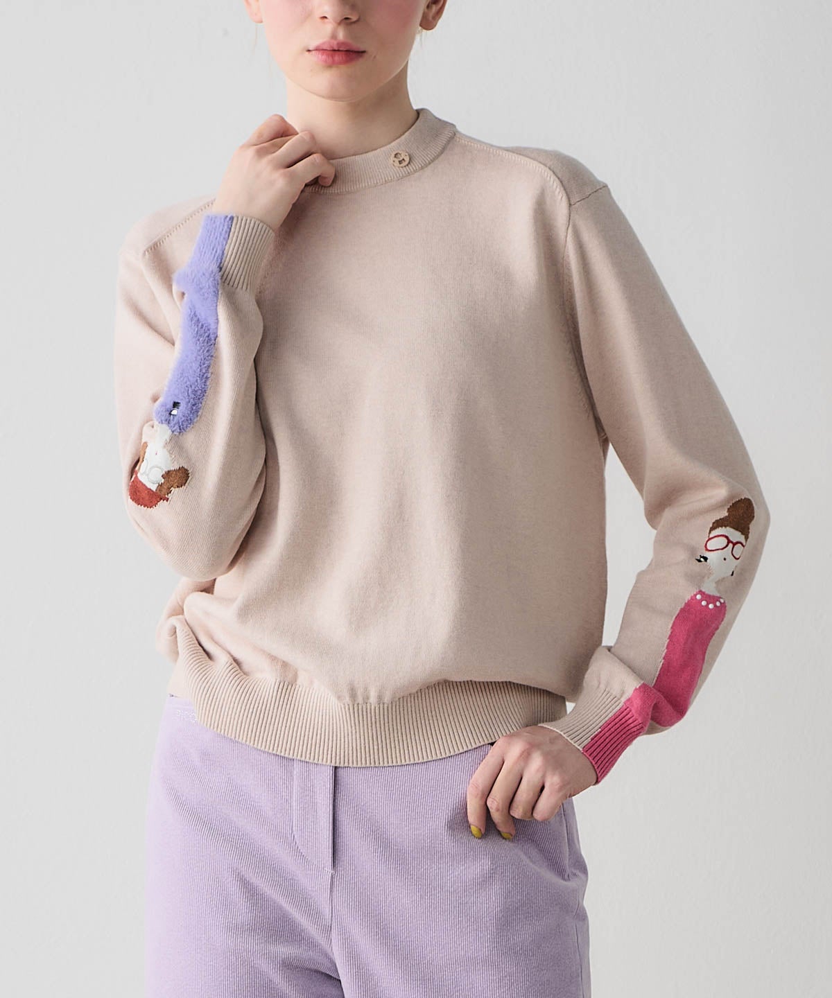 モデル着用画像（ベージュ）