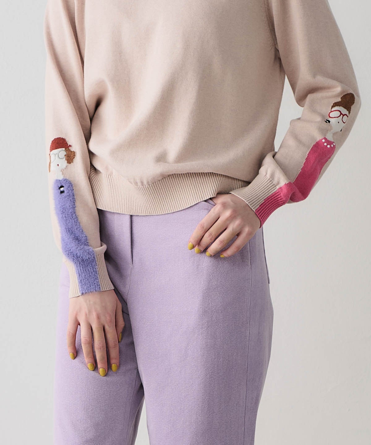 モデル着用画像（ベージュ）