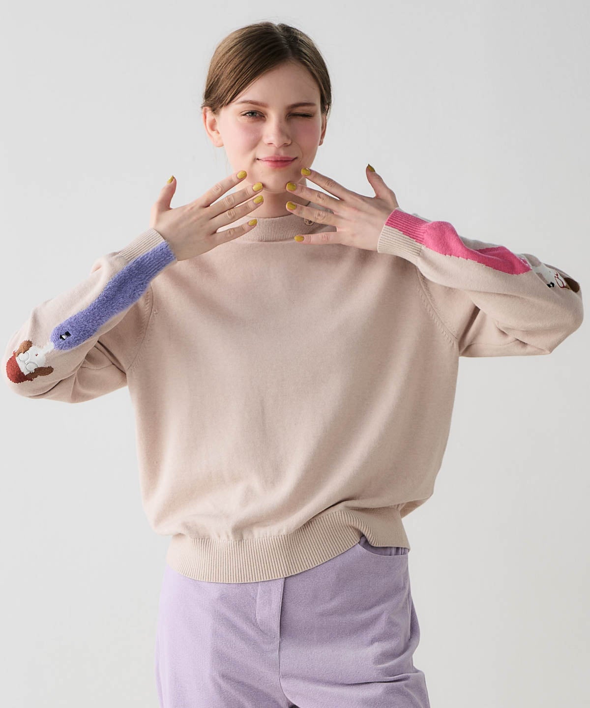 モデル着用画像（ベージュ）