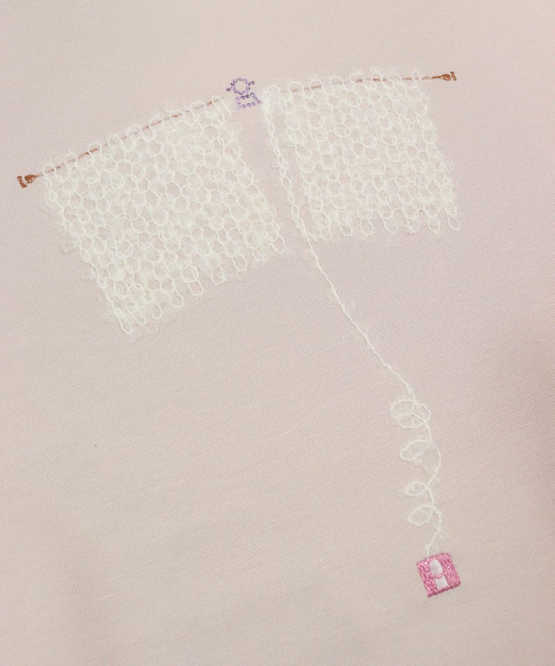 刺繍部分（ベージュ）
