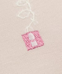 刺繍部分アップ（ベージュ）