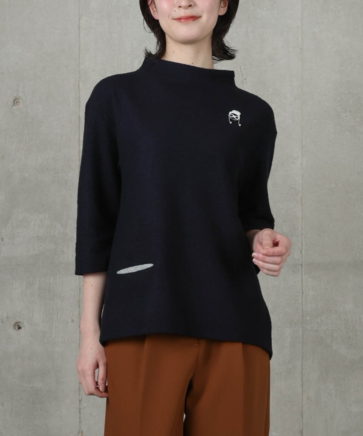 モデル着用画像(ネイビー)