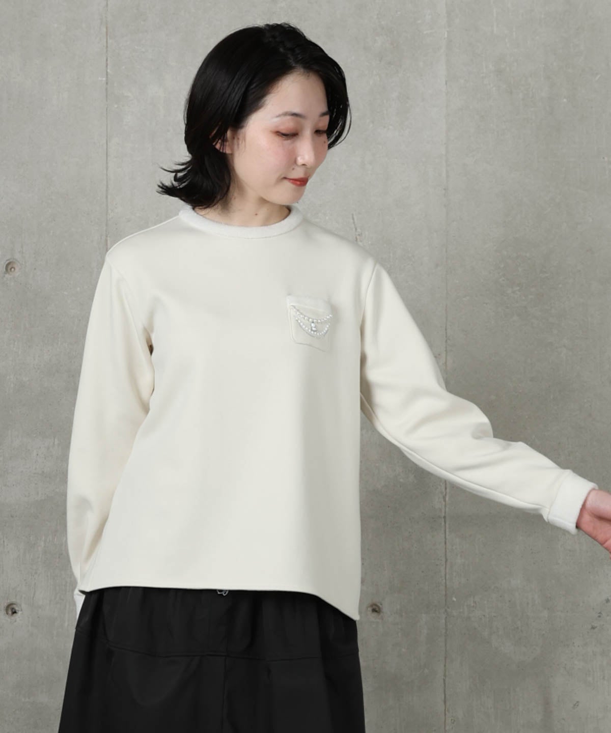 モデル着用画像(ホワイト)
