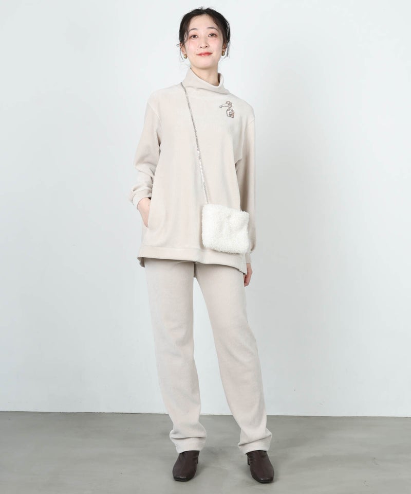 モデル着用画像(ベージュ)