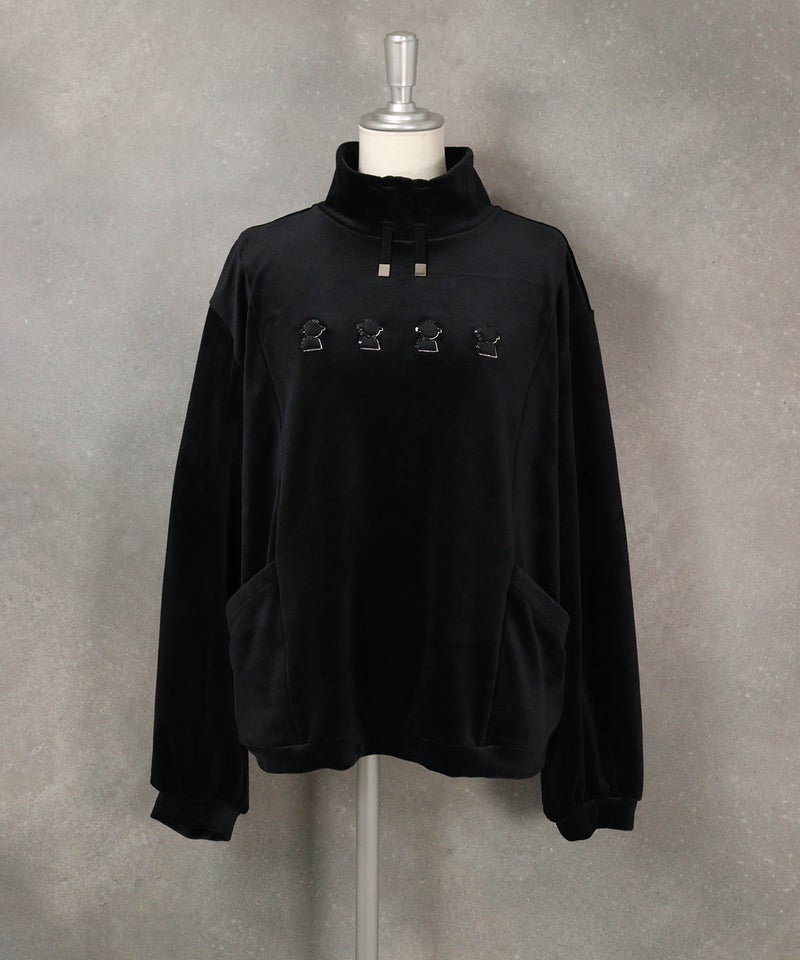 ベロアスタンドネックプルオーバー（ブラック）前